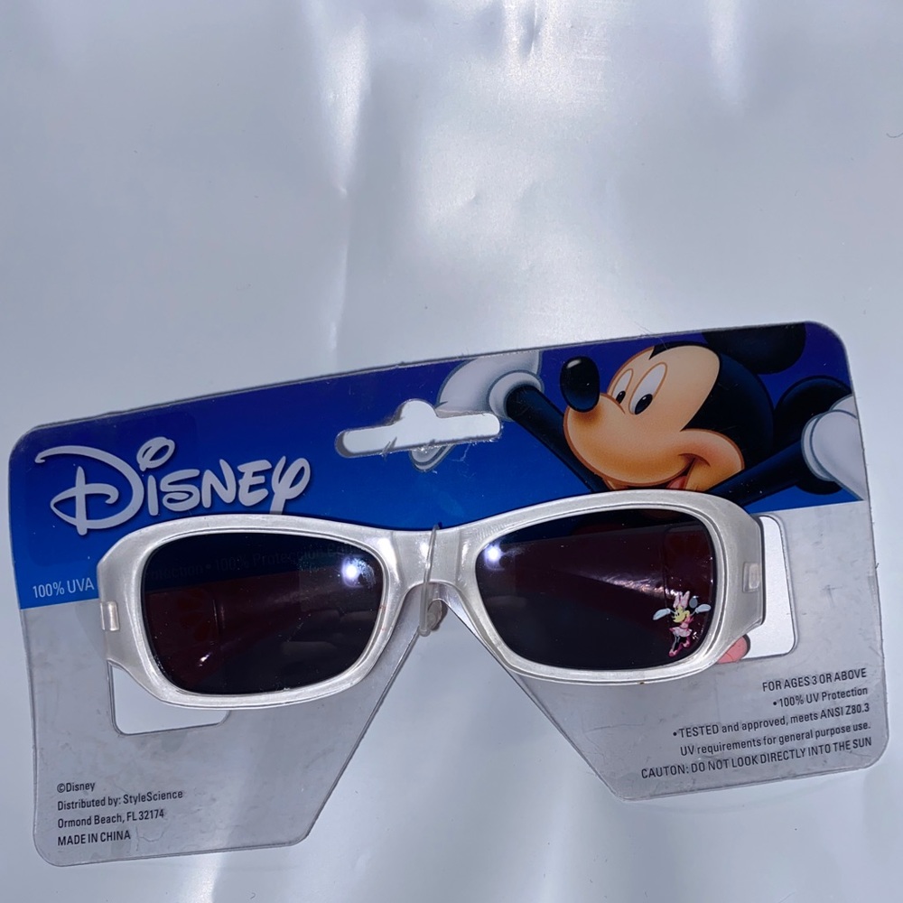 NWT Disney Minnie Mouse Children’s Sunglasses White Flowers